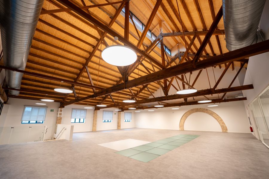 Réhabilitation du bâtiment historique ‘'El Molí‘' et construction de la nouvelle bibliothèque (finaliste du FAD Architecture 2020 prix) 