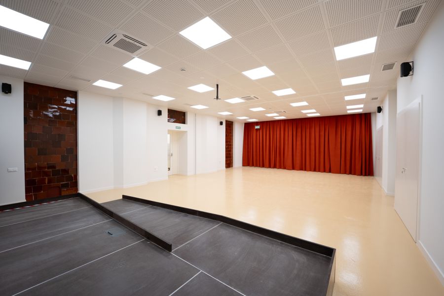 Réhabilitation du bâtiment historique ‘'El Molí‘' et construction de la nouvelle bibliothèque (finaliste du FAD Architecture 2020 prix) 